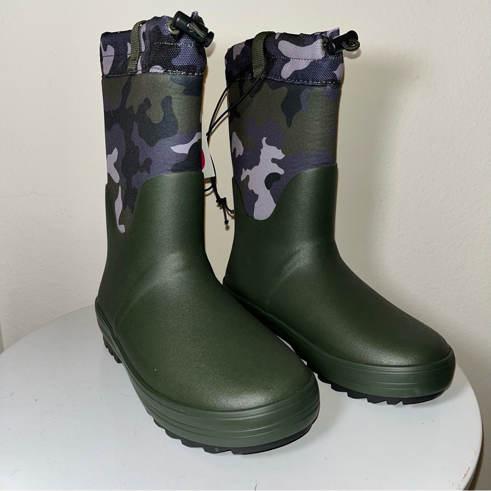 NEW Cat & Jack Boys Size 3 Quinn Winter Boots Camouflage Insulated Waterproof